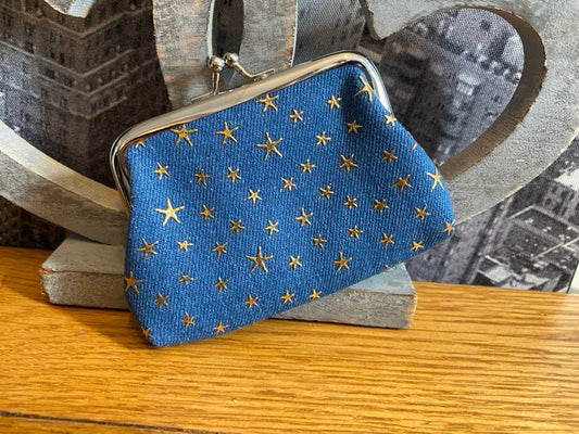 Blue Star Design Clasp Purse